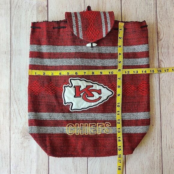 NFL Kansas City Chiefs crew neck tee and woven sack backpack - Picture 9 of 11
